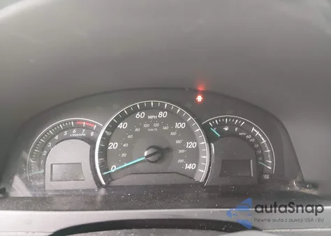 2013 Toyota Camry Le z USA, uszkodzony, nr VIN 4T1BF1FK3DU647055